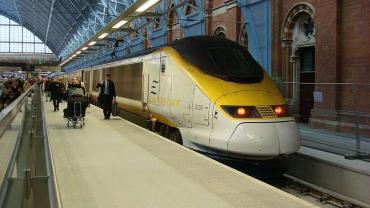 Eurostar_at_St_Pancras_railway_stationoxyman-1024x768.jpg