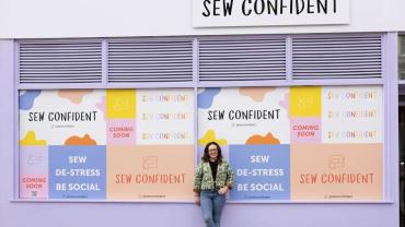 Sew-Confident-Glasgow-Jenny-Drew-Shopfront.-Low-res.jpg