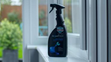GTG_sanitiser-1-scaled-1-1200x800.jpg