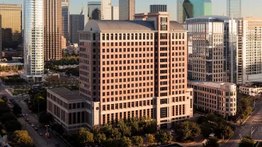 1350px-TC-skyline10.8.12-1267-Edit-4-jpg.webp