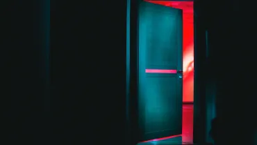 jubjyfvcv00-jpg.webp