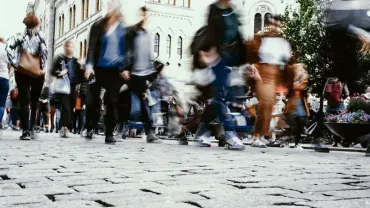 9ec2c8d71557560b_800x800ar-jpg-e1701165230697-webp.webp