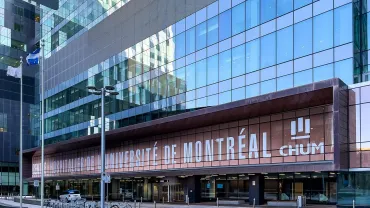 1327px-Main_entrance_to_CHUM_-_Centre_hospitalier_de_lUniversite_de_Montreal-jpg.webp