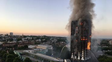 1440px-Grenfell_Tower_fire_wider_view.jpg