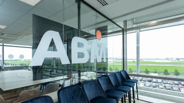 ABM-ABM-UKI-HQ-32-scaled.jpg