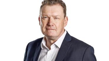 DeaneFlint_Fujitsu-COO-e1717403023568.jpg