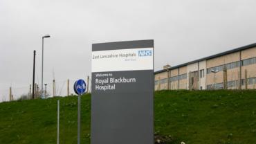 Entrance_to_new_Royal_Blackburn_Hospital_-_geograph.org_.uk_-_368126.jpg