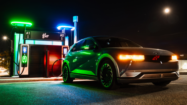0bbb6b23-ecec-49cf-8610-43d89f9dc988_AutoTech_Header_FLO_Ultra_Dark.png