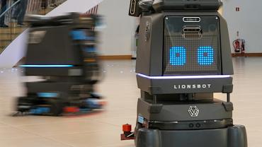 auto-robots-850x1024-1.jpg