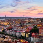 Lisbon_36831596786_cropped.jpg